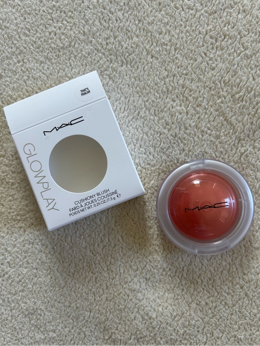 MAC Cosmetics Glowplay Cushiony Blush - That’s Peachy